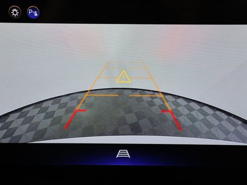 Used 2025 Chevrolet Equinox LT image 17