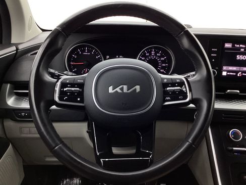 Used 2024 Kia Carnival LX FWD image 32