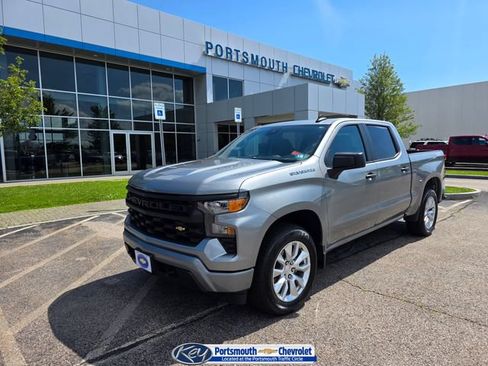 Used 2024 Chevrolet Silverado 1500 Custom AWD/4WD image 1