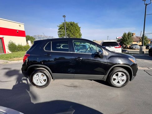 Used 2020 Chevrolet Trax LS w/ Tint and Cruise Package image 3