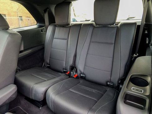 Used 2023 Mercedes-Benz GLS 450 4MATIC image 32