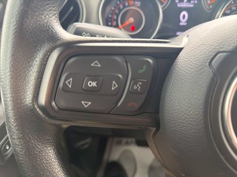 Used 2022 Jeep Wrangler Unlimited Sport AWD/4WD image 20