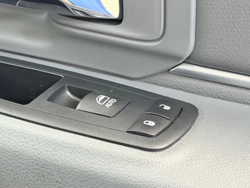 Used 2019 RAM 1500 Tradesman w/ Popular Equipment Group RWD image 23