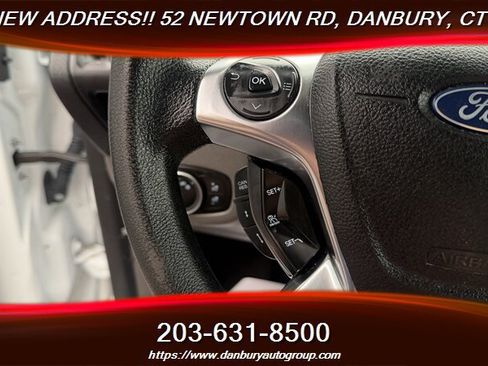 Used 2022 Ford Transit Connect XLT FWD image 18
