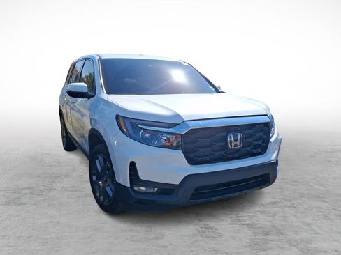 Used 2023 Honda Passport EX-L image 3