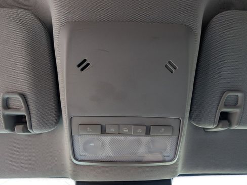 Used 2017 Chevrolet Trax LT w/ LT Convenience Package image 26