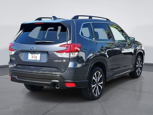 Used 2021 Subaru Forester Limited w/ Popular Package #3 image 3