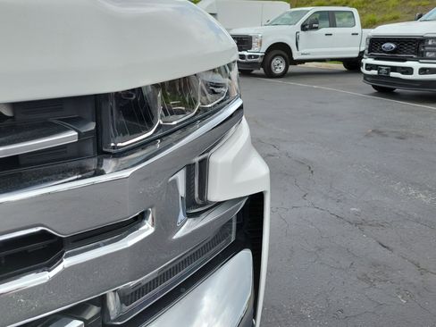 Used 2019 Chevrolet Silverado 1500 LTZ w/ LTZ Plus Package AWD/4WD image 3