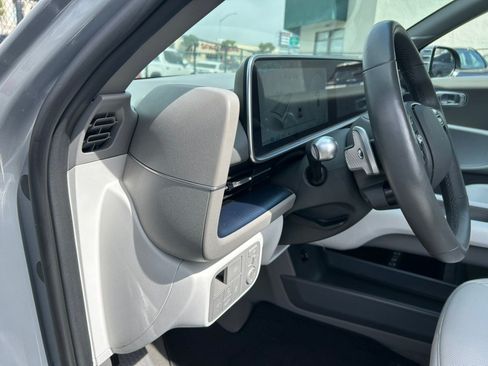 Used 2023 Hyundai Ioniq 6 Limited RWD image 13