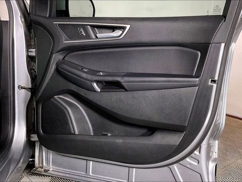 Used 2023 Ford Edge SEL w/ Convenience Package AWD/4WD image 23