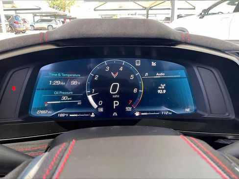 Used 2023 Chevrolet Corvette Stingray Premium Conv w/ Z51 Performance Package RWD image 23