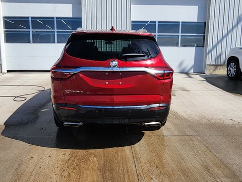 Used 2021 Buick Enclave Essence w/ Sound and Sites Package image 6