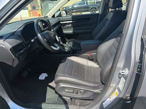 Used 2025 Honda CR-V EX-L image 16