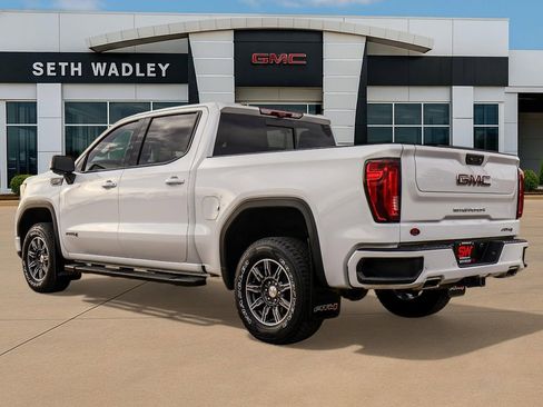 Used 2024 GMC Sierra 1500 AT4 w/ Technology Package image 5