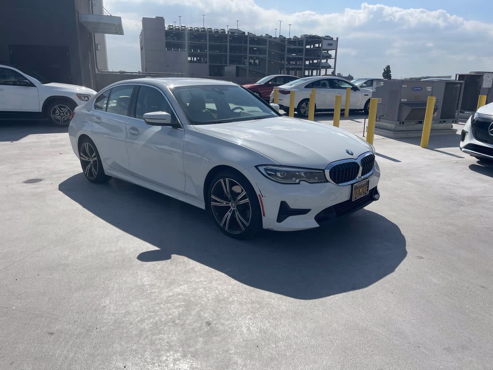Used 2021 BMW 330e w/ Convenience Package RWD image 2