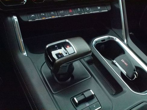 Certified 2022 GMC Sierra 1500 Denali image 29