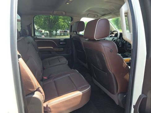 Used 2015 Chevrolet Silverado 1500 High Country AWD/4WD image 16