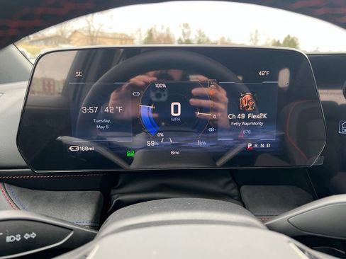New 2026 Chevrolet Blazer EV RS AWD/4WD image 13