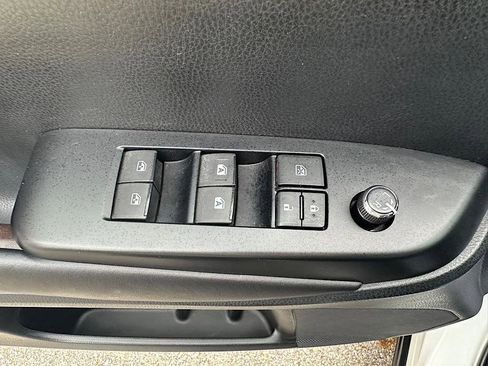 Certified 2019 Toyota Highlander XLE AWD/4WD image 15