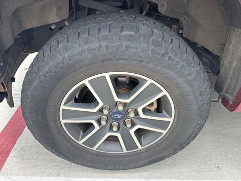 Used 2016 Ford F150 XLT w/ Equipment Group 301A Mid AWD/4WD image 11