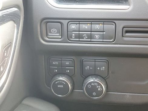 Certified 2023 Chevrolet Tahoe Z71 w/ Luxury Package image 19