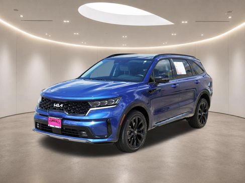 Used 2023 Kia Sorento SX AWD/4WD image 3