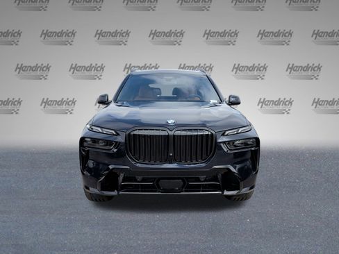 New 2026 BMW X7 xDrive40i w/ Executive Package image 3
