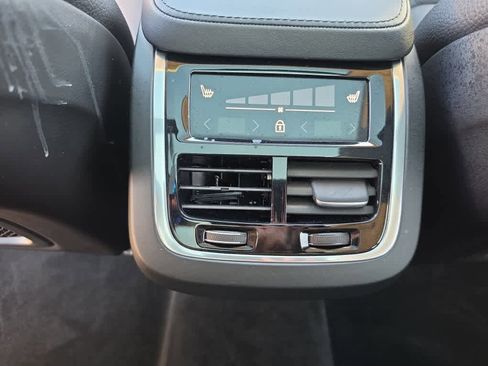 Used 2024 Volvo XC90 B5 Plus AWD/4WD image 26