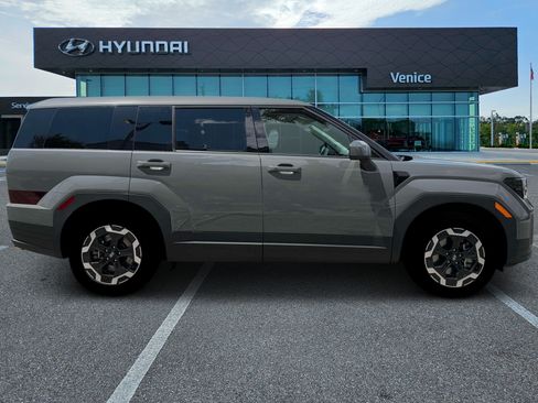 New 2026 Hyundai Santa Fe SE FWD image 9