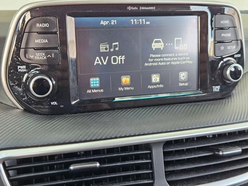 Used 2021 Hyundai Tucson Value w/ Winter Weather Package image 13