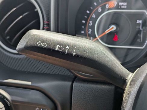 Used 2026 Jeep Wrangler Unlimited Rubicon AWD/4WD image 26