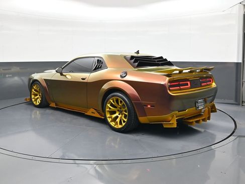 Used 2023 Dodge Challenger SRT Hellcat RWD image 5
