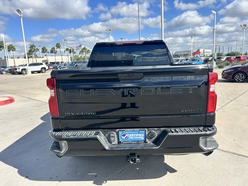 Used 2022 Chevrolet Silverado 1500 Custom w/ LPO, Dark Essentials Package image 6