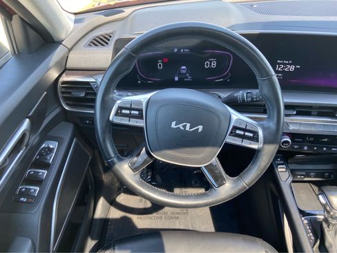 Used 2024 Kia Telluride S w/ S Sunroof Package FWD image 24