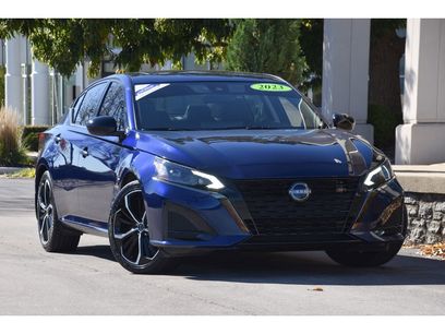 Used 2023 Nissan Altima 2.5 SR w/ SR Premium Package