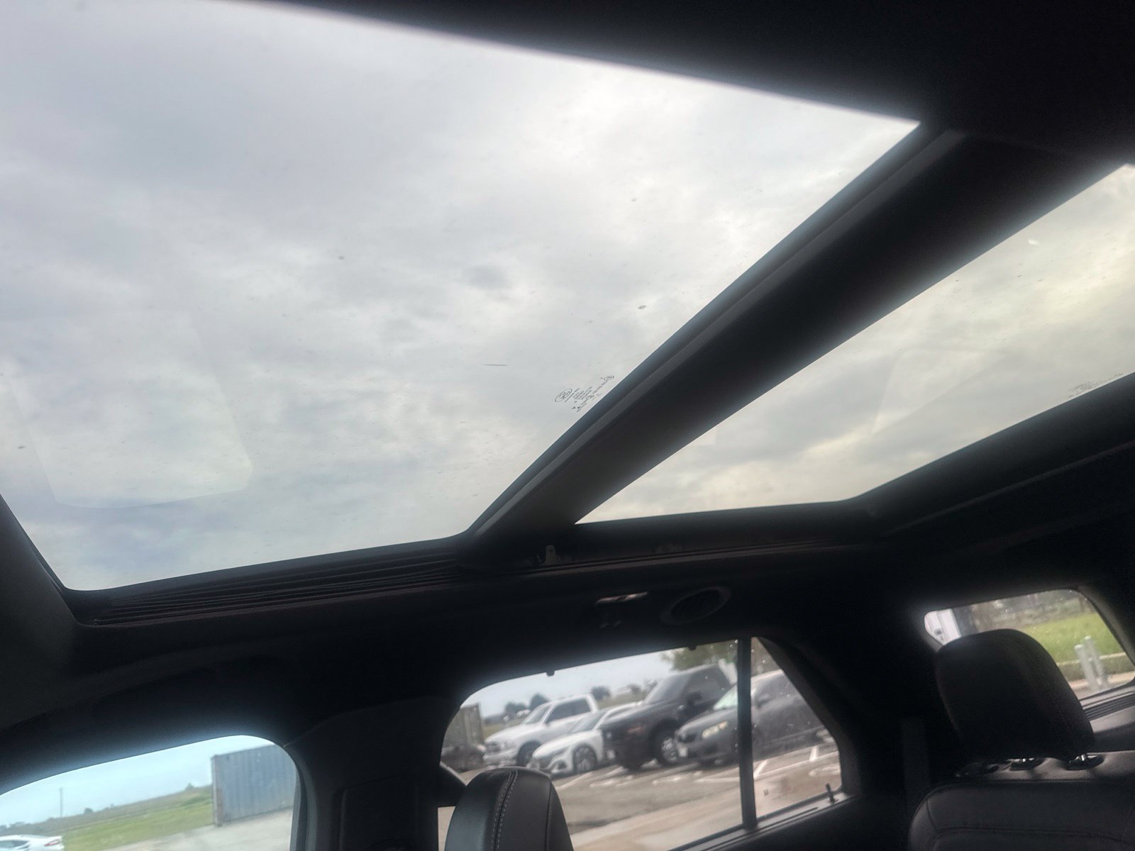 Used 2020 Ford Explorer Limited RWD image 10