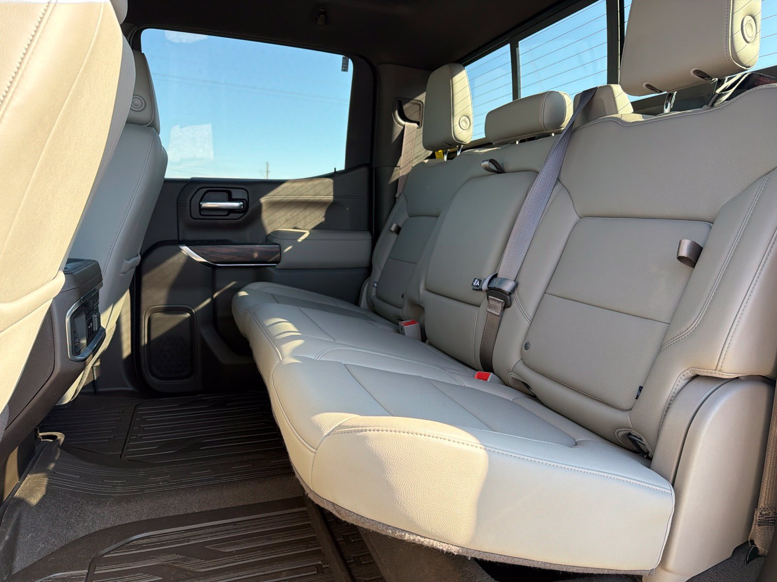 Used 2020 GMC Sierra 1500 SLT AWD/4WD image 12