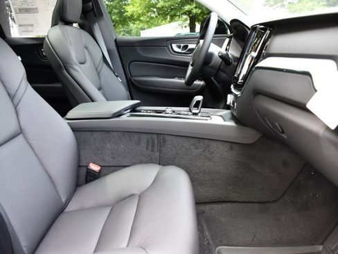 New 2025 Volvo XC60 T8 Plus w/ Protection Package Premier image 27