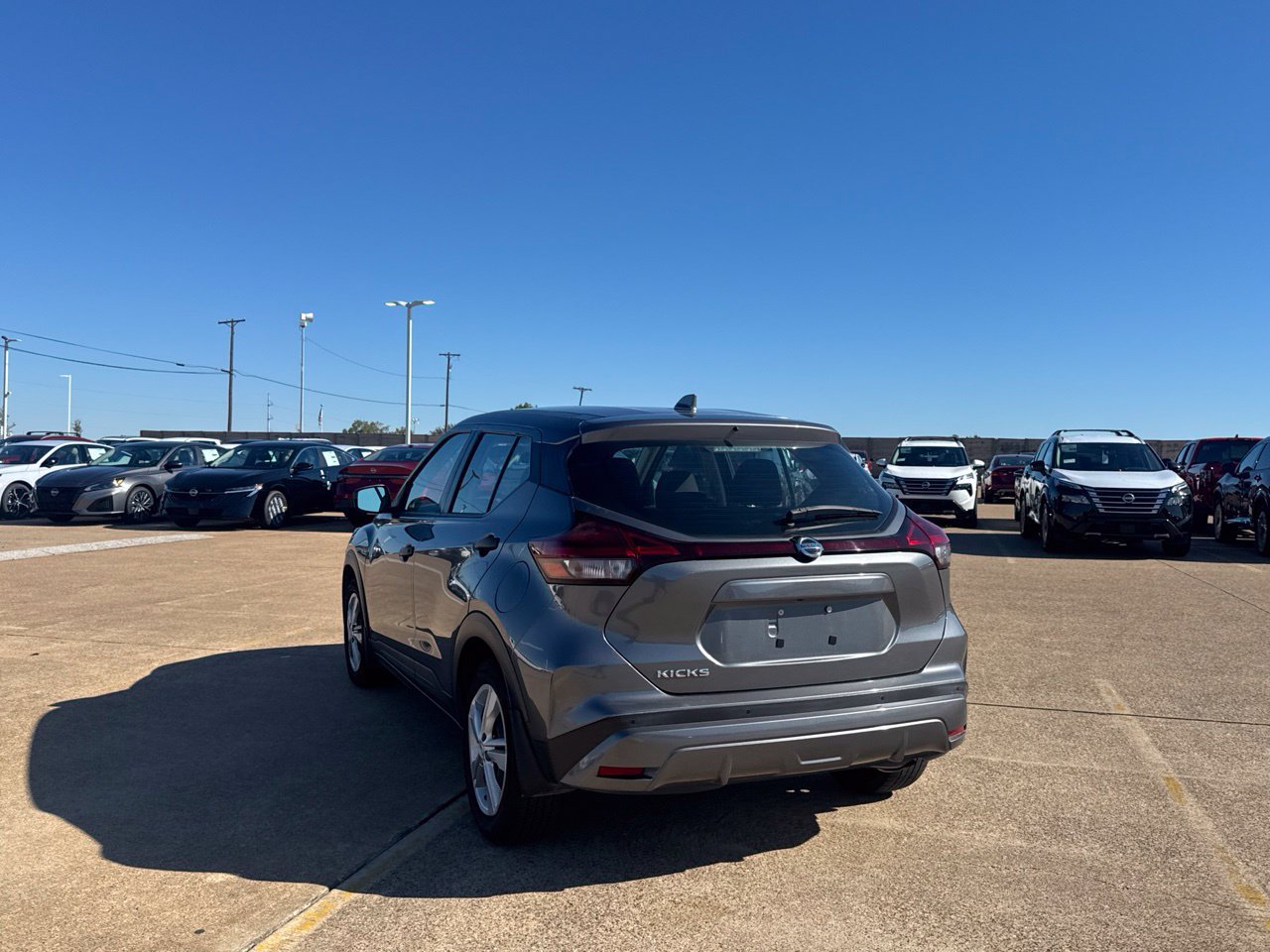 Certified 2021 Nissan Kicks S FWD image 26