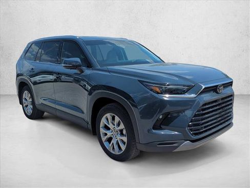 New 2026 Toyota Grand Highlander AWD image 3