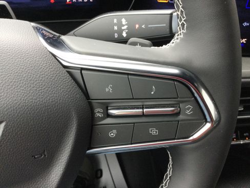 New 2026 Chevrolet Traverse LT w/ Enhanced Driving Package image 14