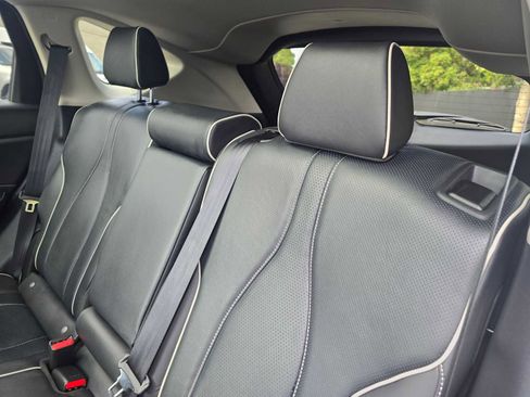 Used 2023 Acura RDX AWD w/ Advance Package image 18