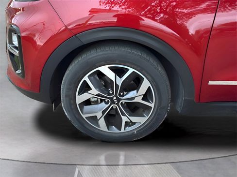 Used 2021 Kia Sportage EX image 18