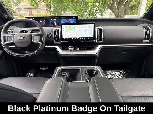 Used 2025 Ford Expedition Platinum w/ Stealth Performance Package AWD/4WD image 12