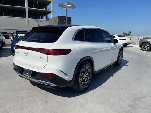 Used 2023 Mercedes-Benz EQS 580 4MATIC SUV image 3