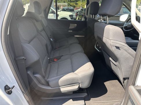 Used 2025 Ford Expedition Max Active AWD/4WD image 16