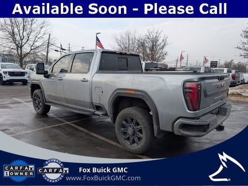 Used 2024 GMC Sierra 3500 AT4 w/ AT4 Premium Plus Package image 5