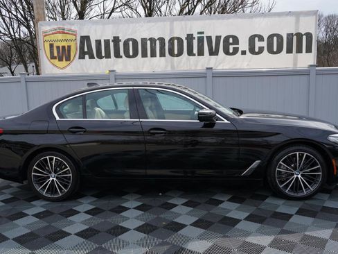 Used 2021 BMW 530i xDrive 530i xDrive Sedan w/ Convenience Package image 4
