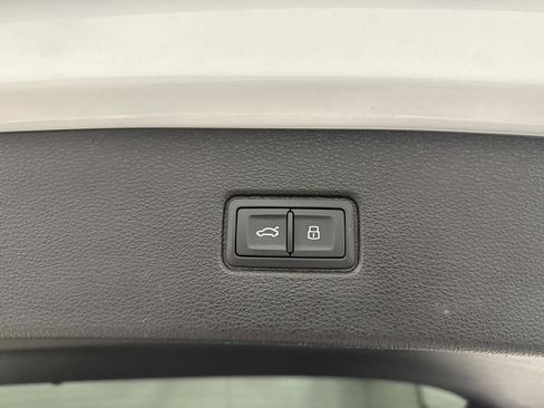 Used 2022 Audi Q7 3.0T Premium Plus w/ Premium Plus Package image 16