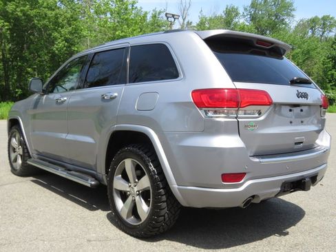 Used 2014 Jeep Grand Cherokee Overland w/ Advanced Technology Group AWD/4WD image 7